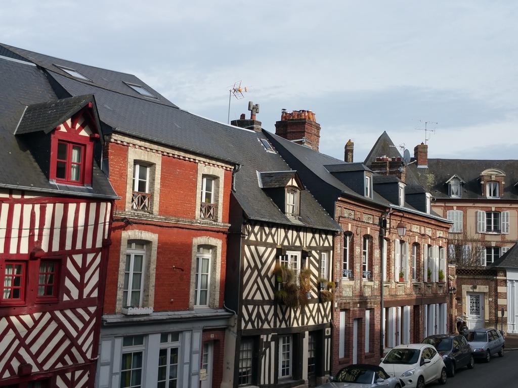 Le Central Honfleur Exterior foto